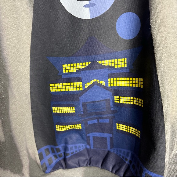 REVERSE TIE DYE NO‎ FACE DISNEY SPIRITED AWAY GRAPHIC SWEATSHIRT!!!!!! - Picture 7 of 9